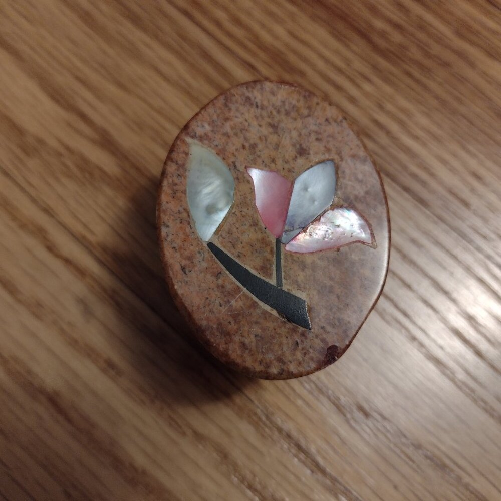 Beautiful handmade soapstone box with mother of pearl floral inlay, Hand Crafted